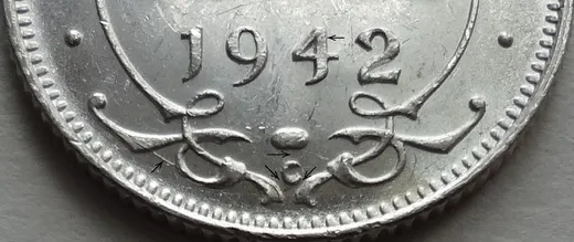 Wide Date, Low 42